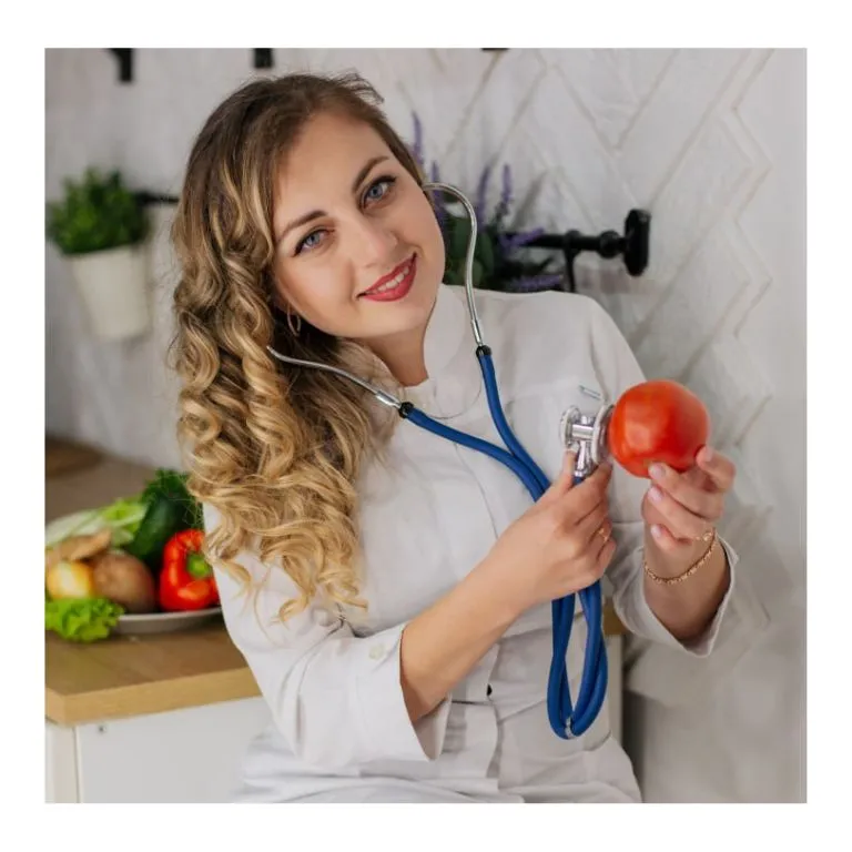 Лікар дієтолог Юлія